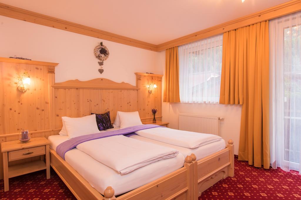 ראנגרסדורף Hotel Moelltalerhof מראה חיצוני תמונה